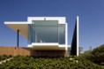 /album/fotogaleria%3a-dise%c3%b1o-construccion-/casa-vale-do-lobo-fachada-vidrio-jpeg/